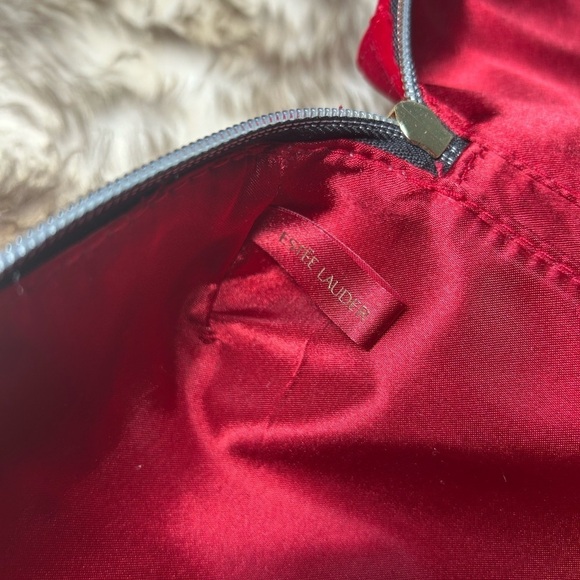 Velvety Red Estée Lauder Cosmetic Case Large, Handle, Bow, Gold Accented Zipper - Picture 7 of 16